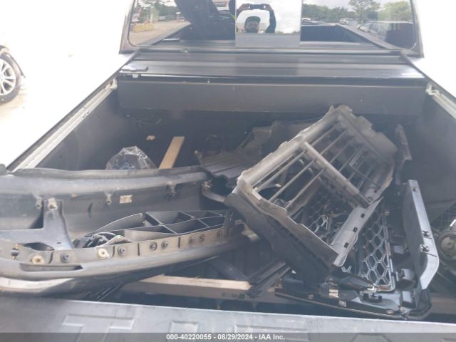 1N6AA1E64HN500565 Nissan Titan Platinum Reserve