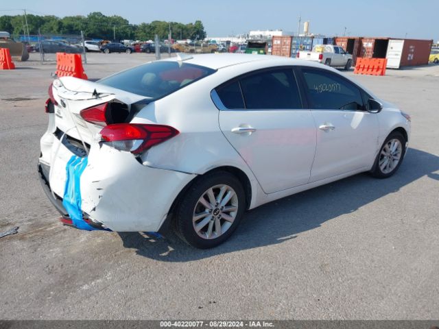 3KPFL4A76HE128136 KIA FORTE S