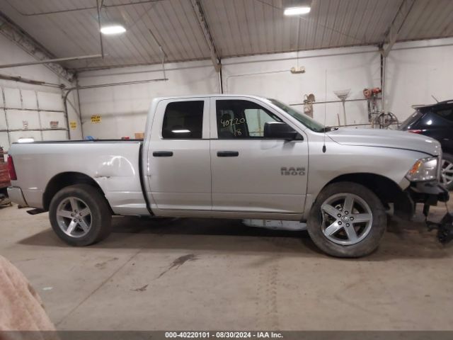 1C6RR7FG8JS230781 RAM 1500 Express Quad Cab 4x4 6'4 Box