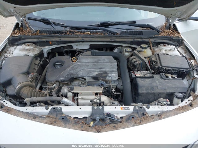 1G1ZE5ST0HF252121 Chevrolet MALIBU 1LT