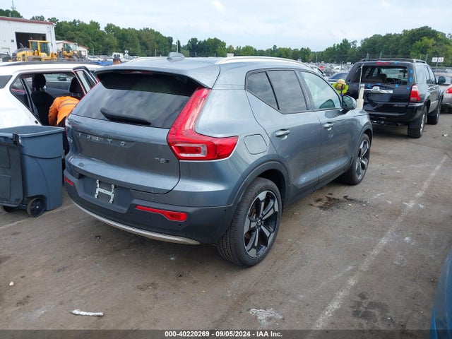 YV4162UK7K2061876 Volvo Xc40 T5 Momentum