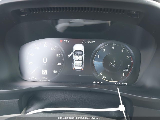 YV4162UK7K2061876 Volvo Xc40 T5 Momentum