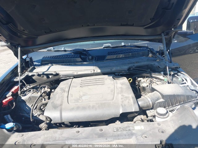 SALEK7RX3M2044540 Land Rover Defender 110 Standard