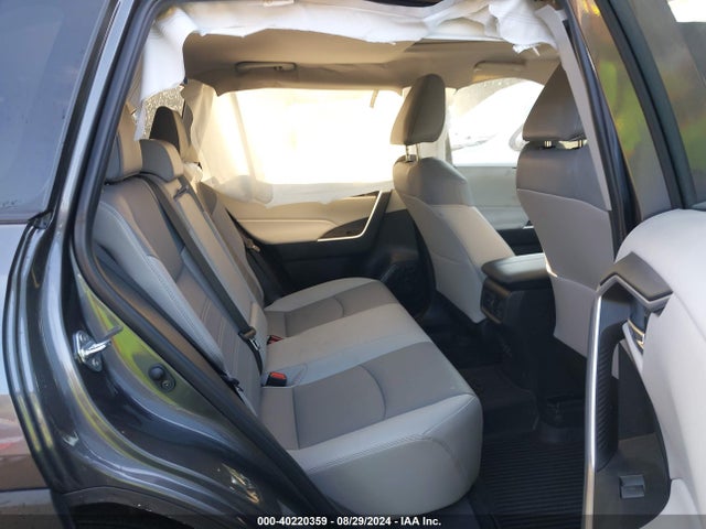 Toyota Rav4 Xle Premium 2024 2T3A1RFV3RC412903 Image 8