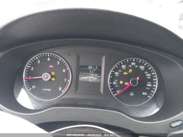 3VWD17AJ0EM238298 Volkswagen Jetta 1.8t Se