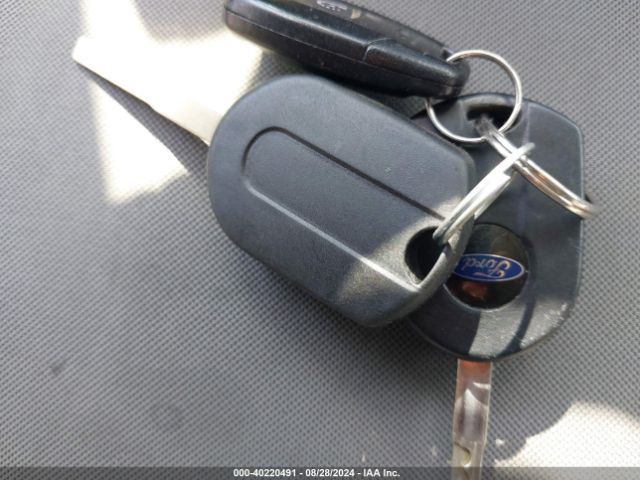 2016 FORD ESCAPE 1FMCU9G93GUB77330 Photo 10