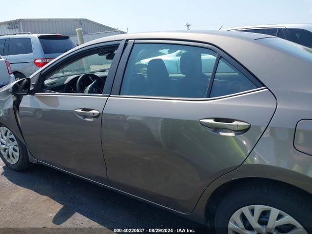 Toyota COROLLA LE 2017 2T1BURHE1HC861299 Image 14