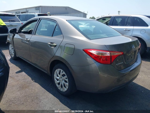 Toyota COROLLA LE 2017 2T1BURHE1HC861299 Image 3