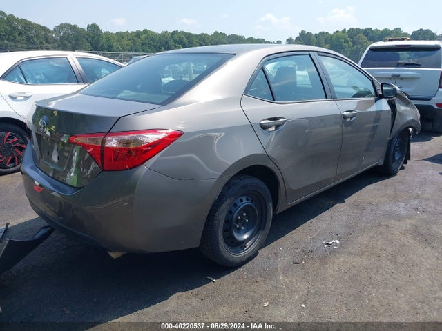 Toyota COROLLA LE 2017 2T1BURHE1HC861299 Image 4