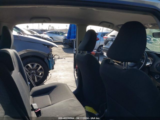 VNKKTUD34GA062086 Toyota YARIS L