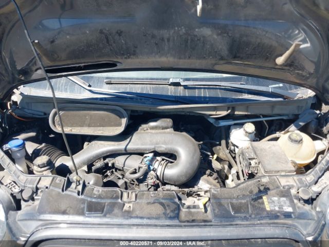 1FTYE1YM0KKA70879 Ford Transit-150