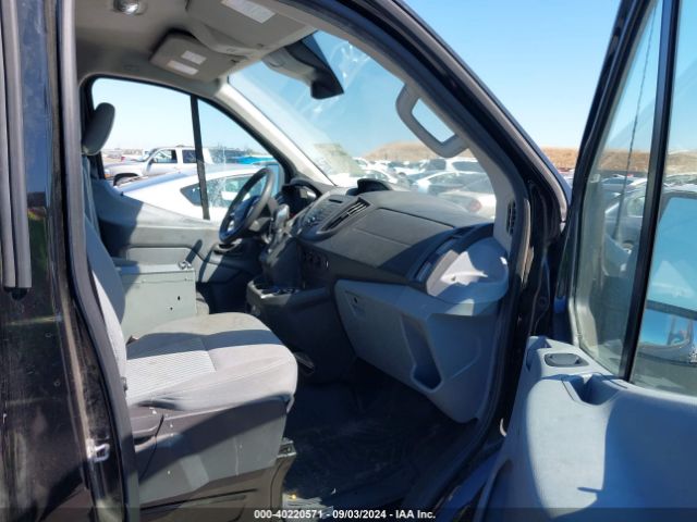 1FTYE1YM0KKA70879 Ford Transit-150
