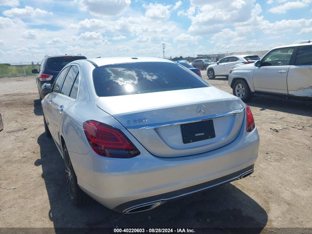 W1KWF8DB7MR625490 Mercedes-Benz C 300 Sedan