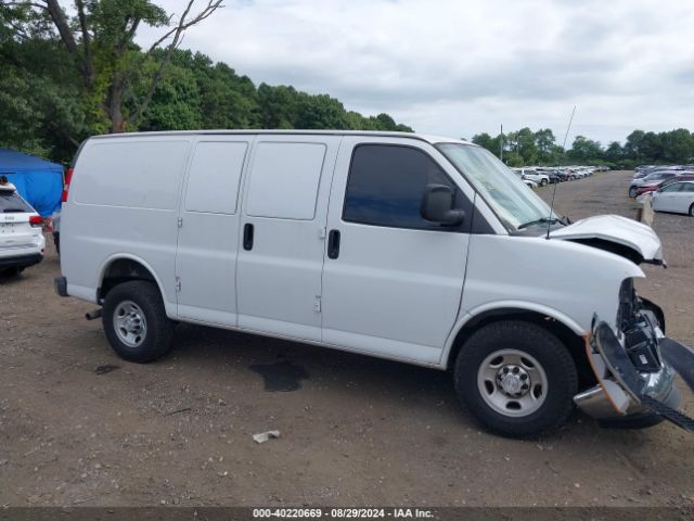 1GCWGAFG7J1905444 Chevrolet Express 2500 Work Van