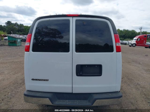 1GCWGAFG7J1905444 Chevrolet Express 2500 Work Van