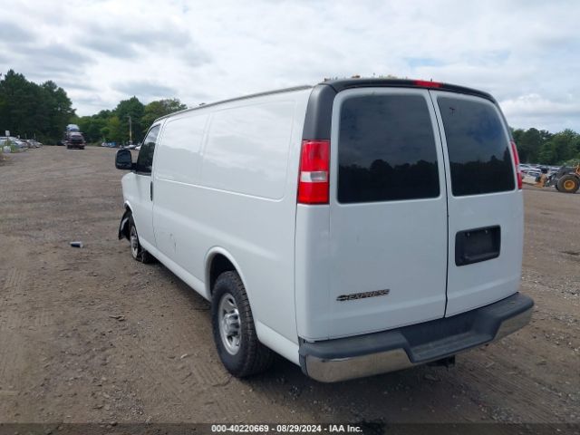 1GCWGAFG7J1905444 Chevrolet Express 2500 Work Van