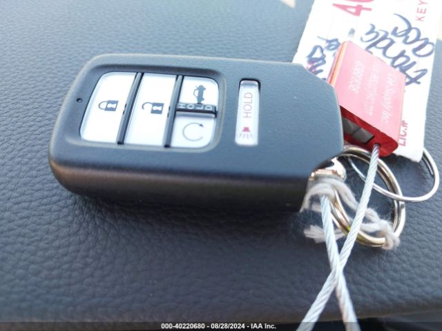 1HGCV3F9XLA005745 Honda Accord Hybrid Touring