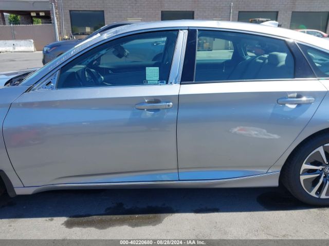 1HGCV3F9XLA005745 Honda Accord Hybrid Touring