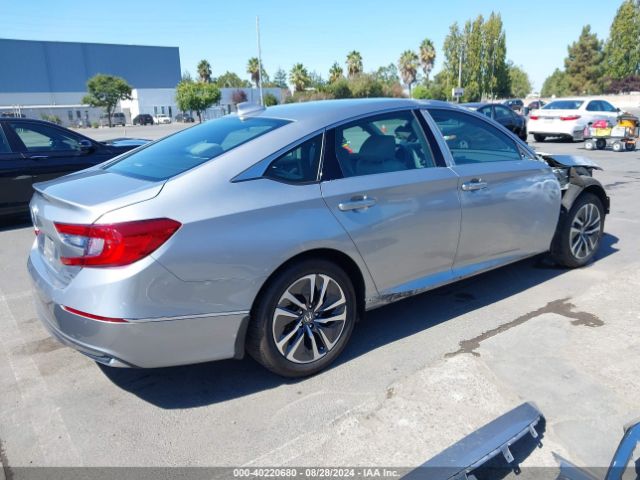 1HGCV3F9XLA005745 Honda Accord Hybrid Touring