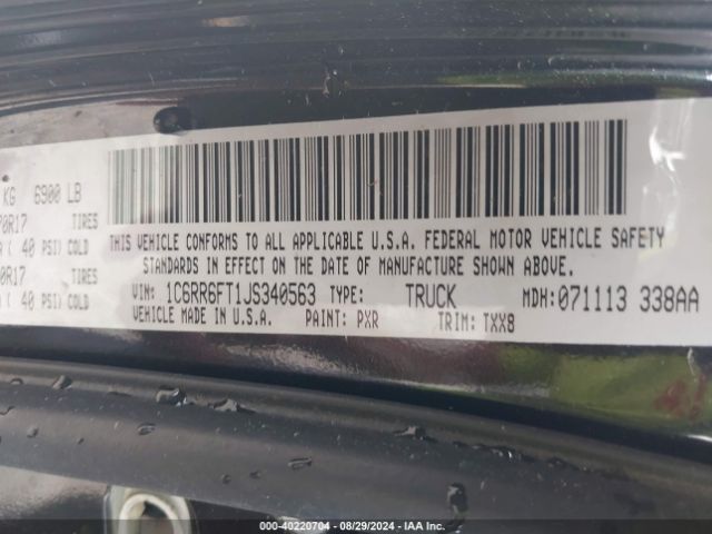 1C6RR6FT1JS340563 RAM 1500 Tradesman Quad Cab 4x2 6'4 Box