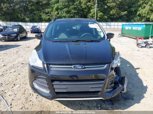 1FMCU9G97FUC29198 Ford ESCAPE SE