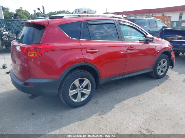 Toyota Rav4 Xle 2015 2T3RFREV6FW230130 Image 4