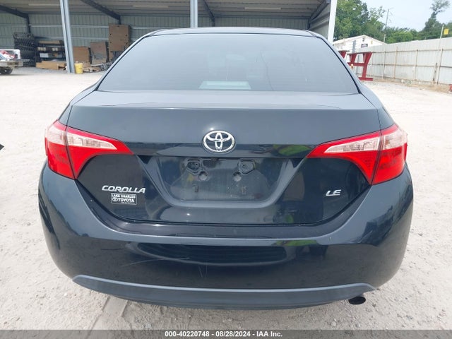 Toyota COROLLA LE 2018 5YFBURHE1JP794354 Image 17