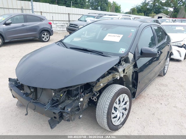 Toyota COROLLA LE 2018 5YFBURHE1JP794354 Image 6