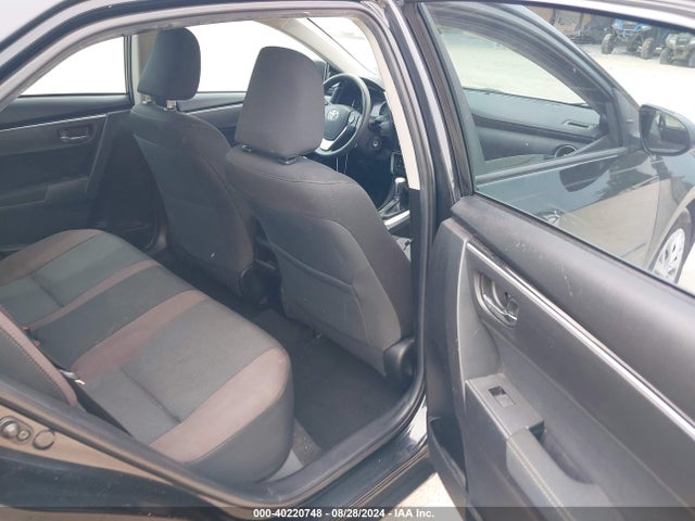 Toyota COROLLA LE 2018 5YFBURHE1JP794354 Image 8