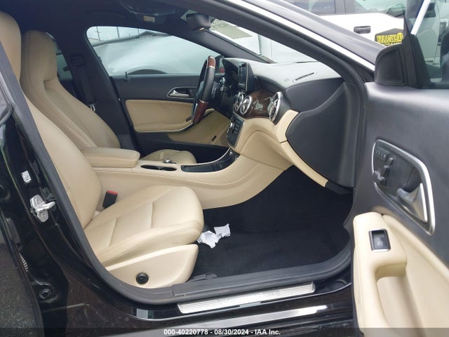 WDDSJ4EB9EN057109 Mercedes-Benz CLA 250