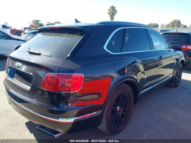 2017 BENTLEY BENTAYGA SJAAC2ZV4HC015179 Photo 3