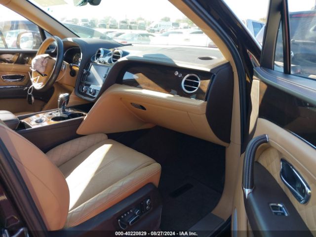 2017 BENTLEY BENTAYGA SJAAC2ZV4HC015179 Photo 4
