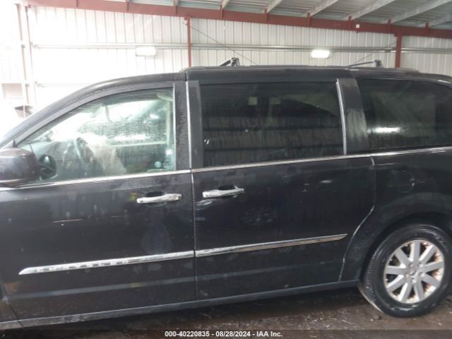 2C4RC1BG6ER408806 Chrysler Town & Country Touring