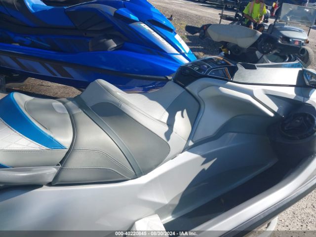 2020 SEADOO SEADOO YDV57774C020      Photo 4
