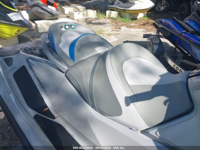 2020 SEADOO SEADOO YDV57774C020      Photo 7
