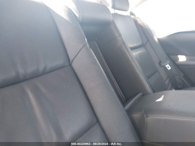 JTHBW1GG9F2080670 Lexus ES 300H