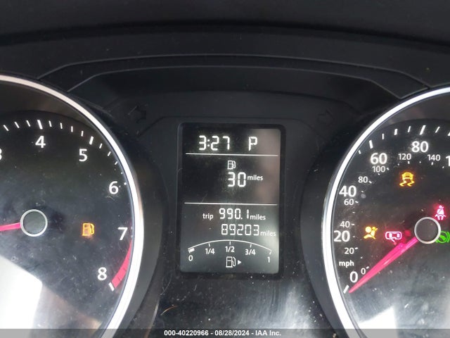 3VW2B7AJ2HM352733 Volkswagen Jetta 1.4t S