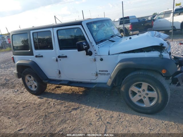 1C4BJWDG8FL694007 Jeep Wrangler Unlimited Sport