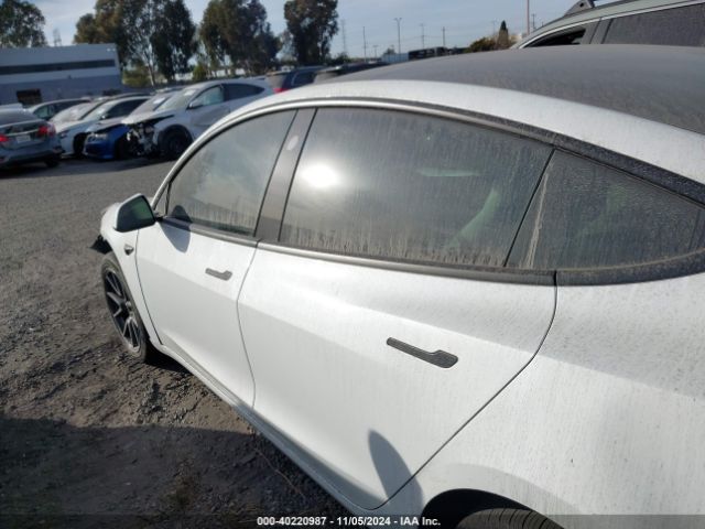 5YJ3E1EA8NF331438 Tesla Model 3 Rear-wheel Drive