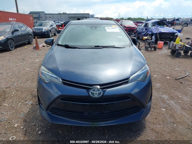 Toyota COROLLA LE 2018 5YFBURHE0JP806395 Image 12