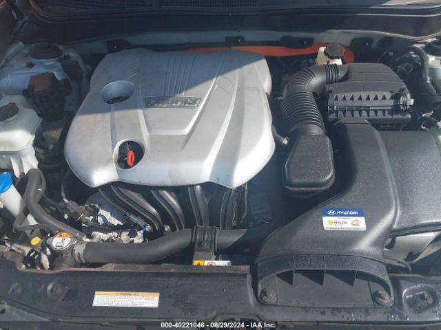 KMHEC4A42FA137199 Hyundai SONATA HYBRID