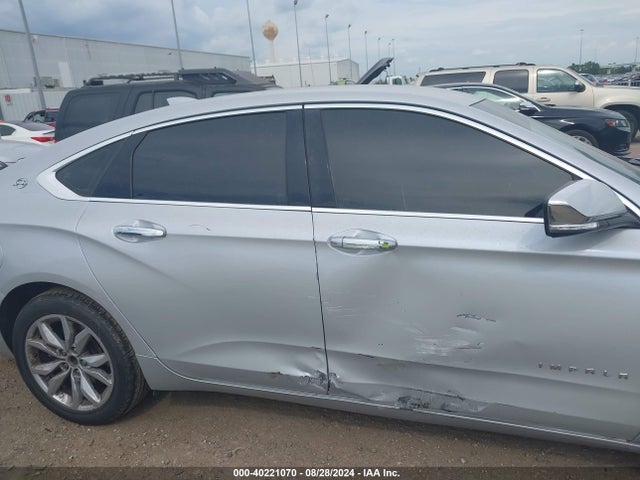 Chevrolet IMPALA 1LT 2017 2G1105SA1H9130970 Image 13