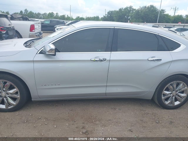 Chevrolet IMPALA 1LT 2017 2G1105SA1H9130970 Image 14