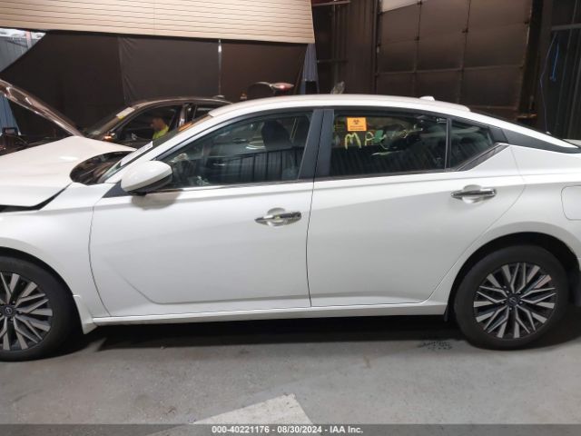 1N4BL4DW2PN379916 Nissan Altima Sv Intelligent Awd