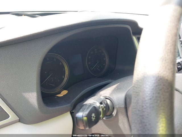 40221178 :رقم المزاد ، KM8J33A42GU179915 vin ، 2016 Hyundai Tucson Se مزاد بيع