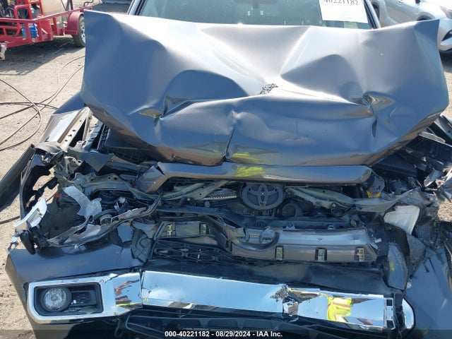 Toyota 4RUNNER SR5 2016 JTEBU5JR1G5362774 Image 10
