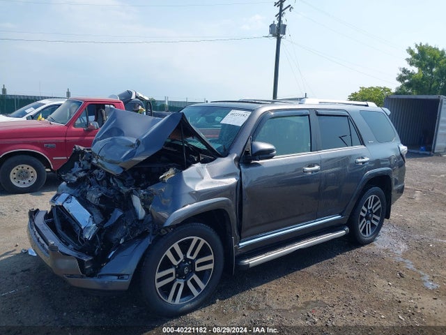 Toyota 4RUNNER SR5 2016 JTEBU5JR1G5362774 Image 2