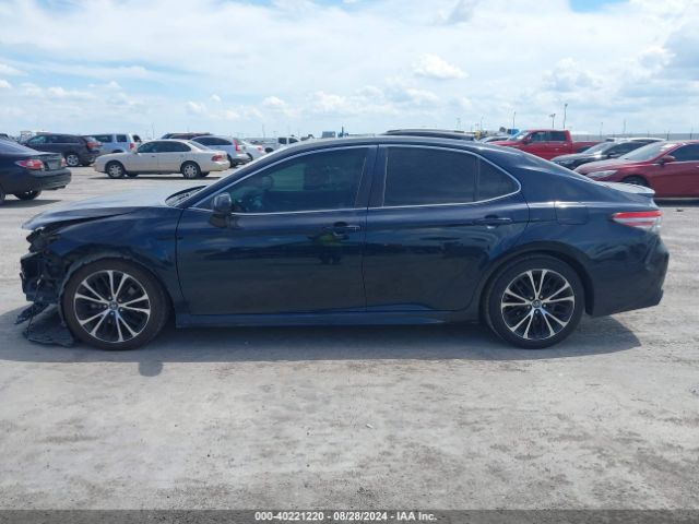 4T1B11HK2JU558245 Toyota CAMRY SE