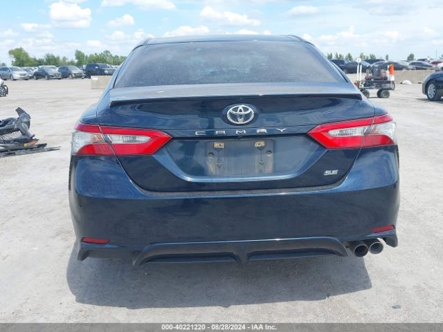 4T1B11HK2JU558245 Toyota CAMRY SE