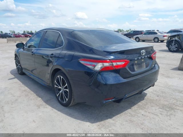 4T1B11HK2JU558245 Toyota CAMRY SE